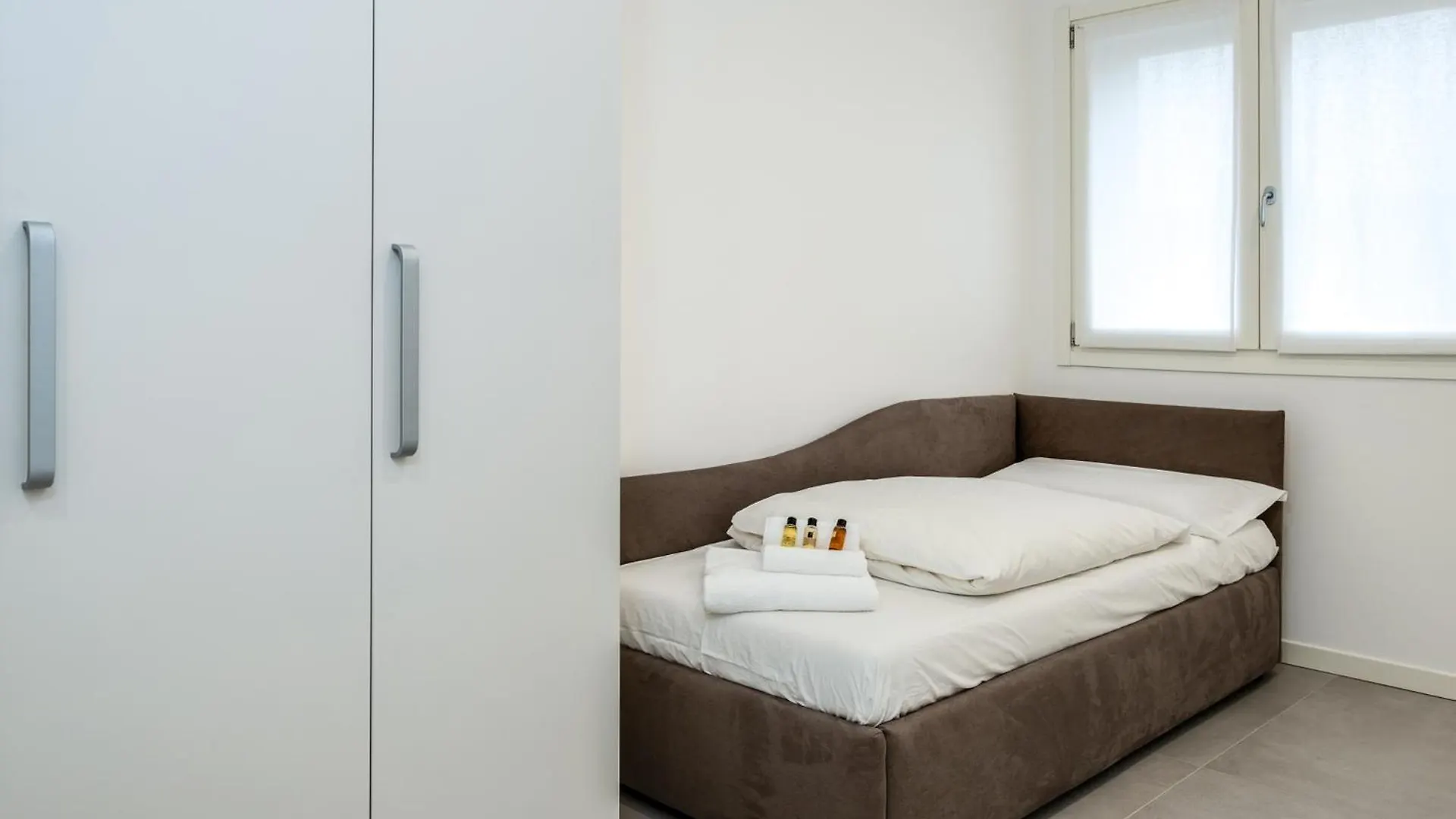 Sunbeam Terrace Bardolino Apartment