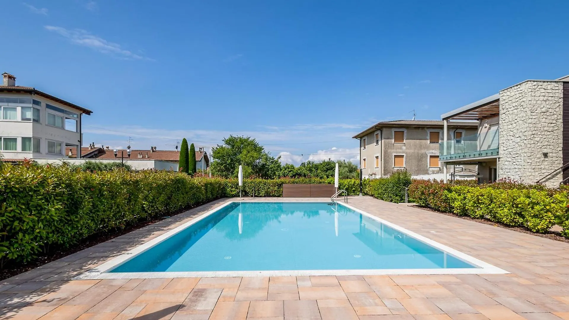 Sunbeam Terrace Bardolino Apartment
