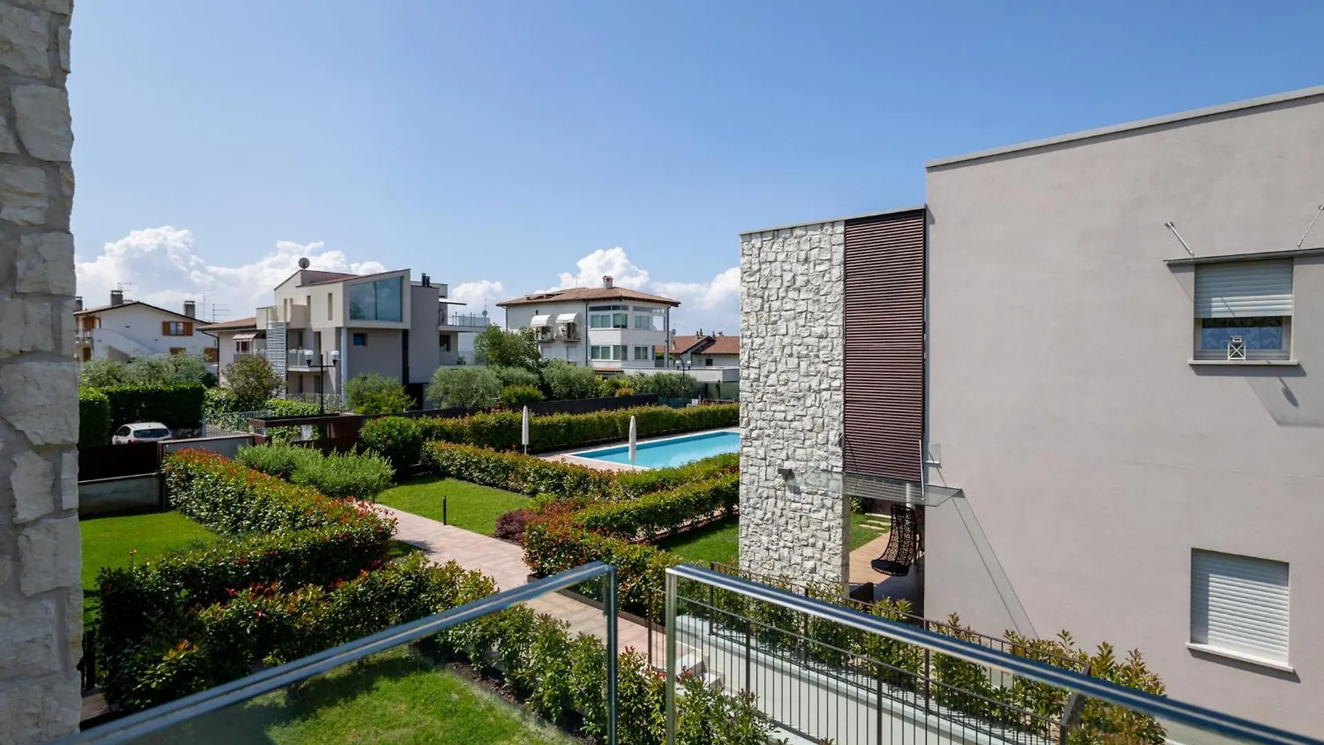 Sunbeam Terrace Bardolino Apartment