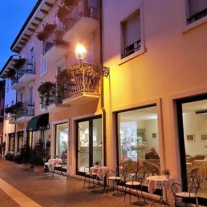 Hotell Fiorita, Bardolino